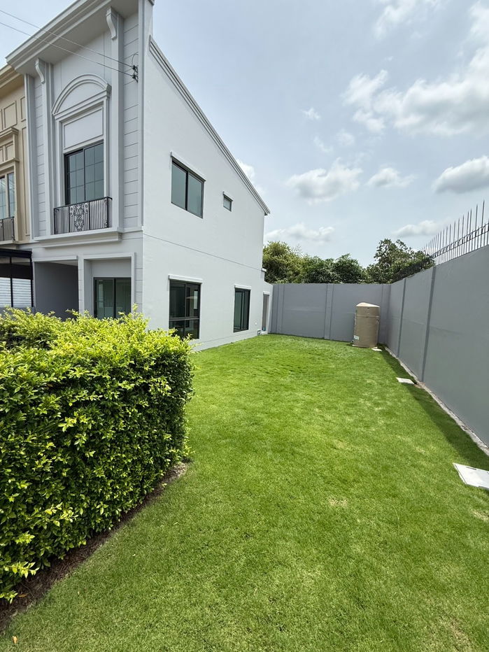 รูป ข้อมูลประกาศ 🏡ขายบ้านโครงการแสนสิริ ทำเลใกล้ห้างเมกาบางนา ใกล้บางนา-ตราด เพียง 3กิโลเมตร โครงการ สิริเพลส เมกาบางนา - รูปที่ 2/16