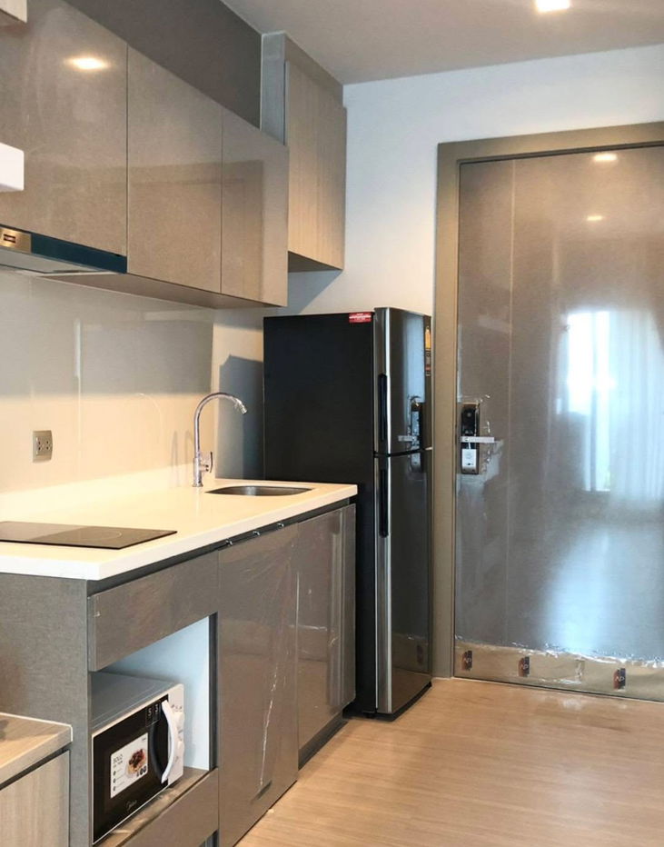 picture #R5475  🎉 040868 Condo for rent Life Asoke - Rama 9 - 4/9