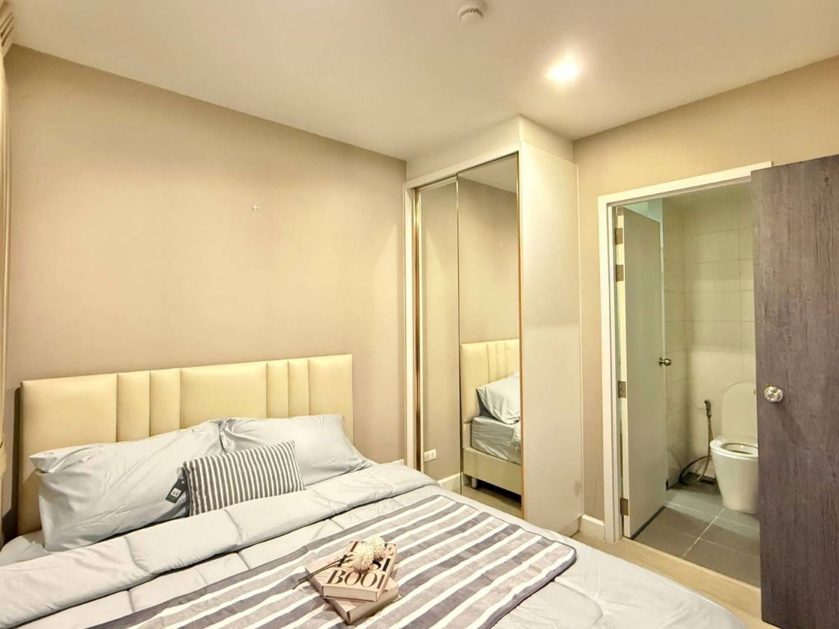 รูป ให้เช่า 𝗠𝗲𝘁𝗿𝗼 𝗟𝘂𝘅𝗲 𝗥𝗶𝘃𝗲𝗿𝗳𝗿𝗼𝗻𝘁 รัตนาธิเบศร์ 🏡 𝟵,𝟱𝟬𝟬 เฟอร์ครบ มีเครื่องซักผ้า พร้อมอยู่‼️#ตอบแชทไว 🔥🔥รหัส C213 - รูปที่ 2/6