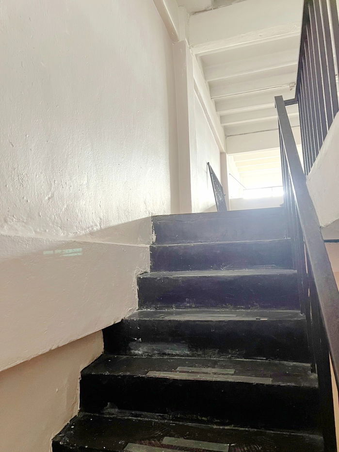 picture LatPhrao 126-132 Soi 7-11 50m. on main road MRT LatPhrao 101 300m. For rent commercial building 4-st - 13/33