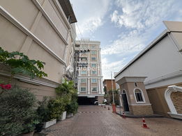 รูป Le Nice Ekamai - รูปที่ 4/10