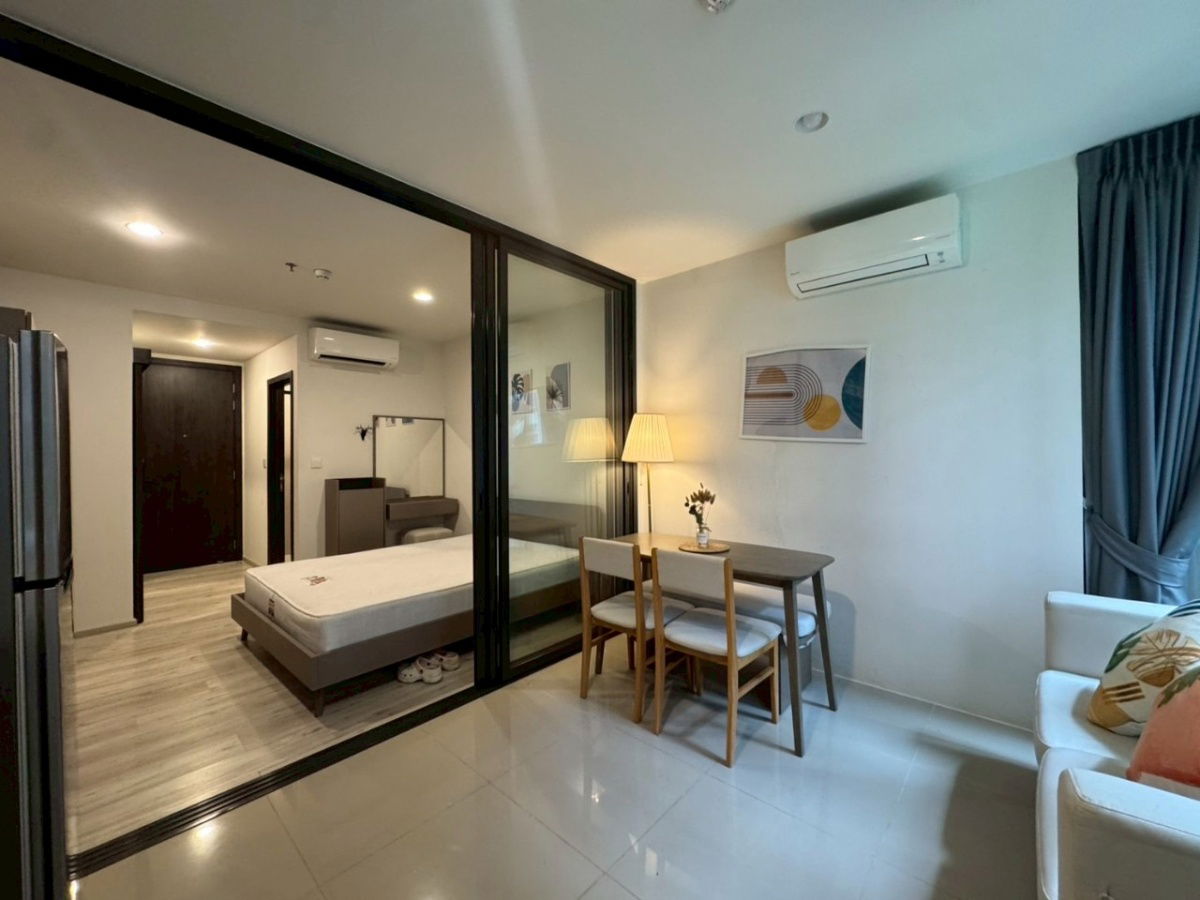 picture Condo for Rent : XT Huaikhwang  Schedule a viewing 👉 Line: @propertybkk1 - 7/11
