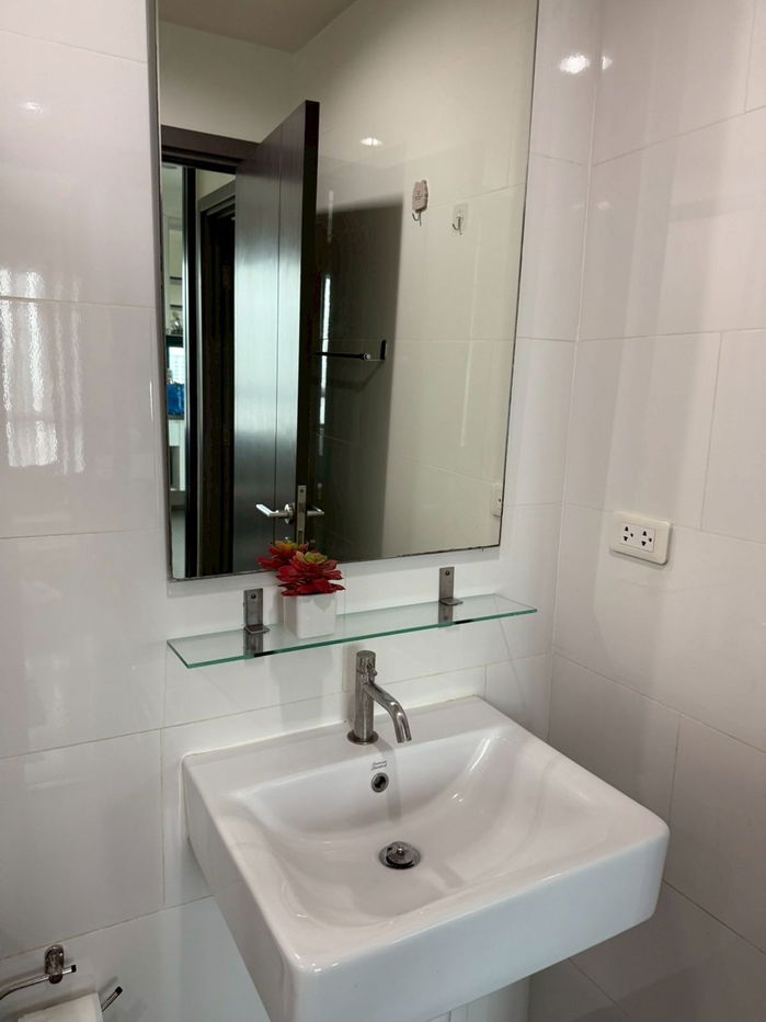 picture FOR RENT  :  E90204  : ( The Base Park West )  - 8/14