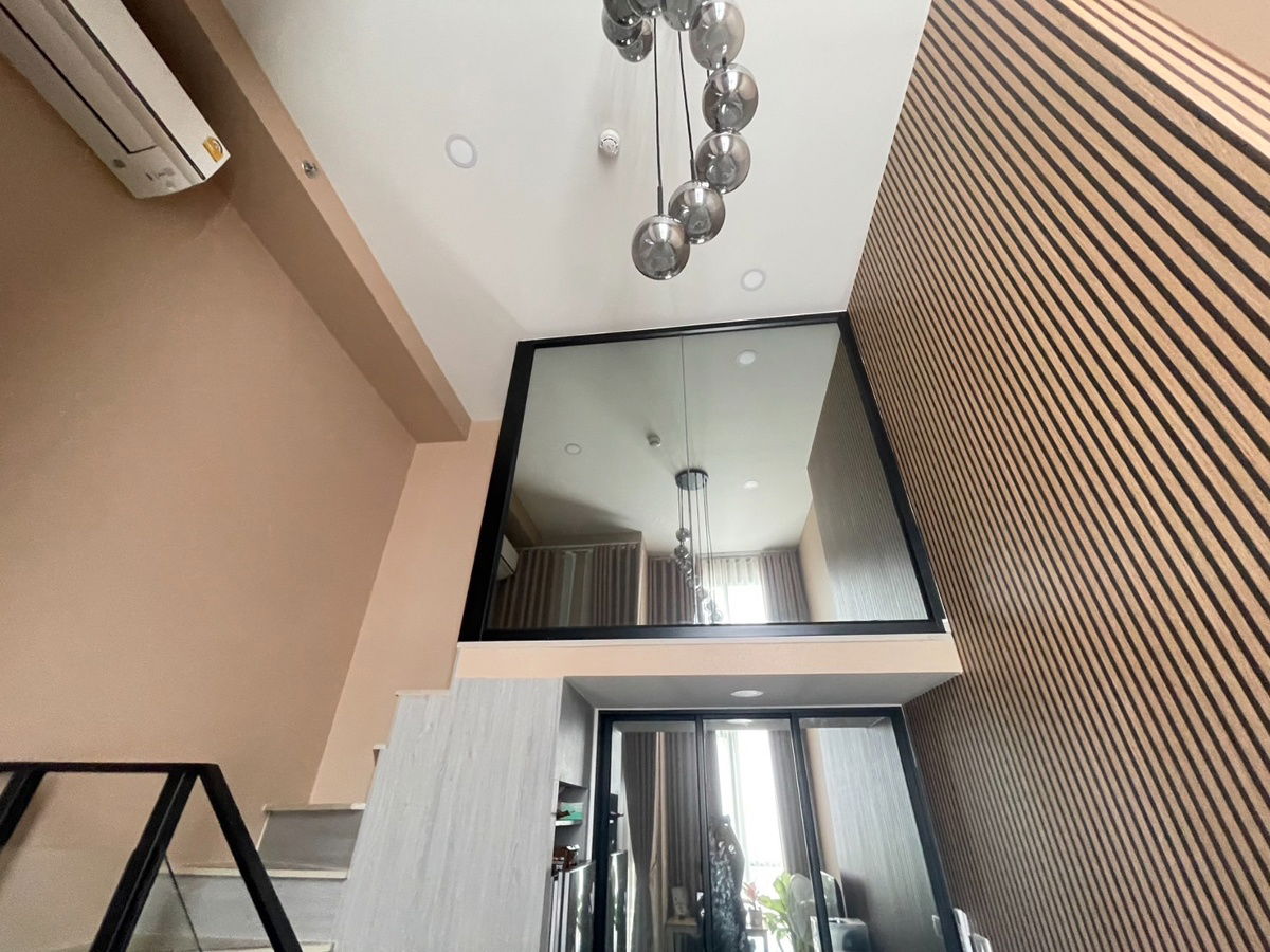 picture Duplex 33sqm. Condo Origin Plug and Play Ramkhamhaeng Triple Station, specious 360° panoramic view! - 1/13