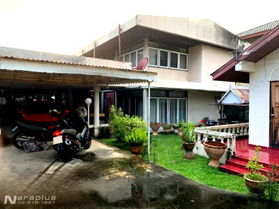 บ้านเดี่ยว ถนนลาดพร้าว : 68070898 : ขายบ้านเดี่ยว 2 ชั้น บนที่ดินขนาด 150 ตารางวา เข้า ซ.ลาดพร้าว 31 ประมาณ 400 เมตร กรุงเทพ 