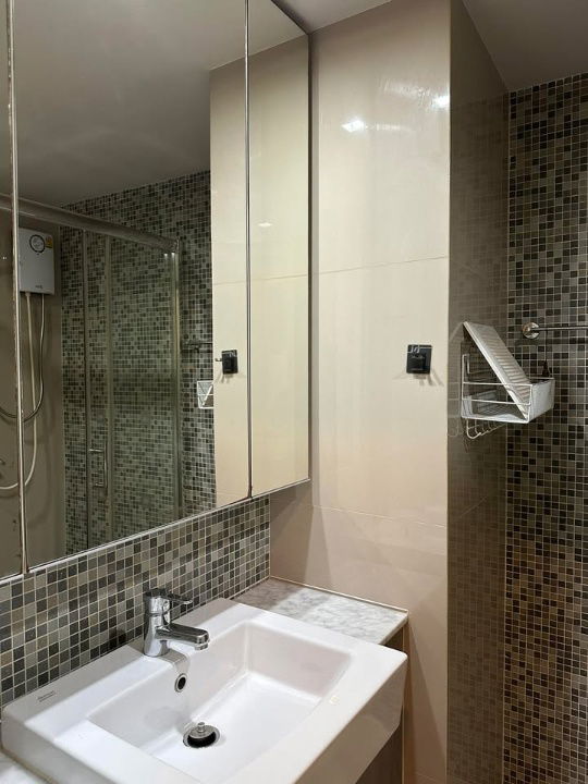 picture For Rent🚝 We condo Ekkamai-Ramintra Better view Good price (Near MRT Pink Line) 📱Line: @promptcondo - 9/39