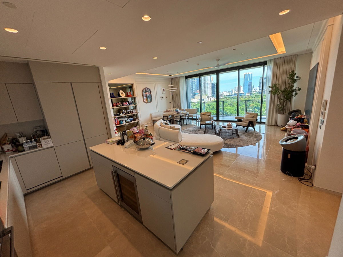 รูป Foreginer Quota ขายคอนโด The Residences at Sindhorn Kempinski ราคา 69,000,000 บาท [KMs250601] - รูปที่ 8/31