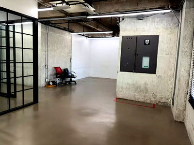 Office for rent BTS Thong Lo (Thong Lor) : Bangkok Modern Office for Rent Walking Distance to Phrom Phong BTS, Sukhumvit Road BRE25380