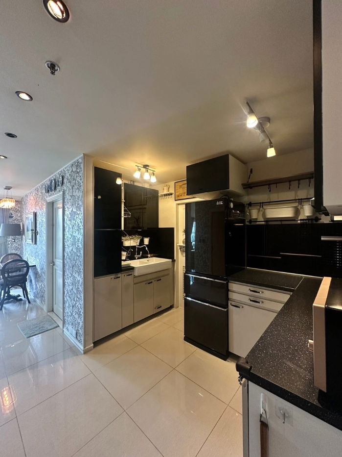 picture  Serene Place Sukhumvit         24 - 8/8