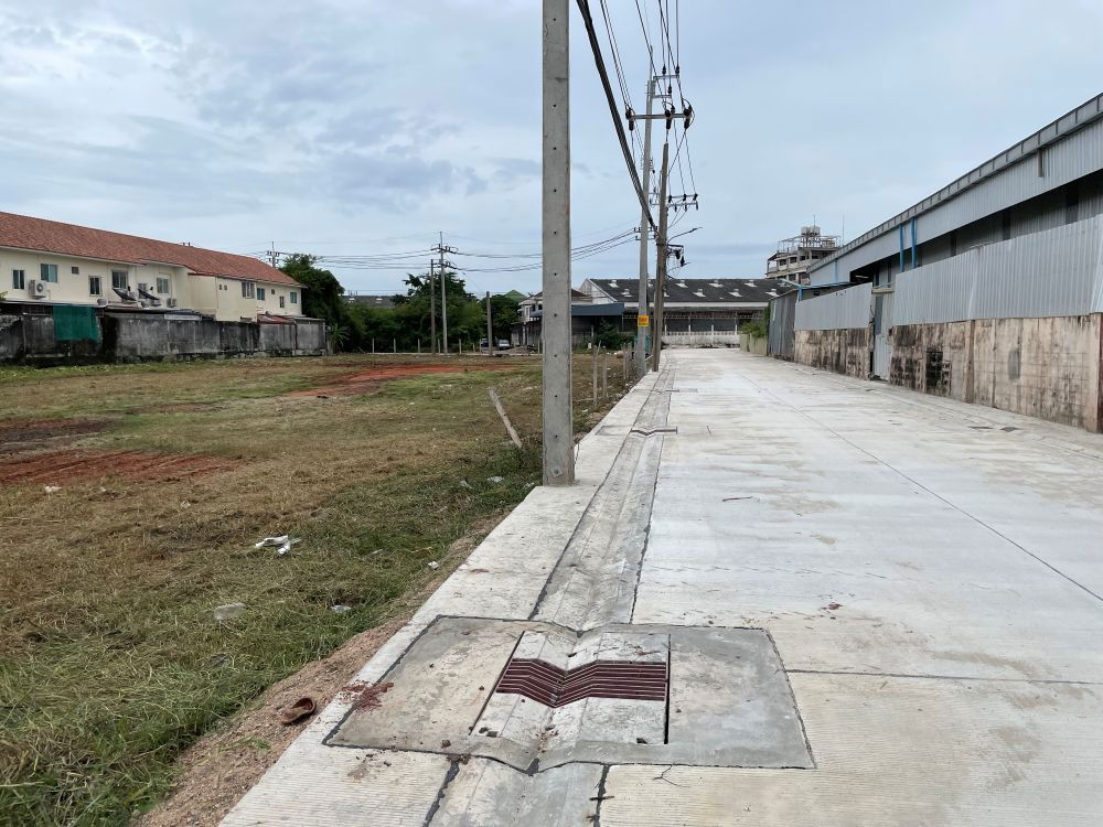รูป ขายที่ดินถมแล้ว แปลงสวย ขนาด 608 ตรว. ติดถนน 2 ด้าน บางกะดี่ 19 แยก 8 และ เทียนทะเล 20 แยก 14 ใกล้ถนนวงแหวนกาญจนาภิเษก - รูปที่ 5/12