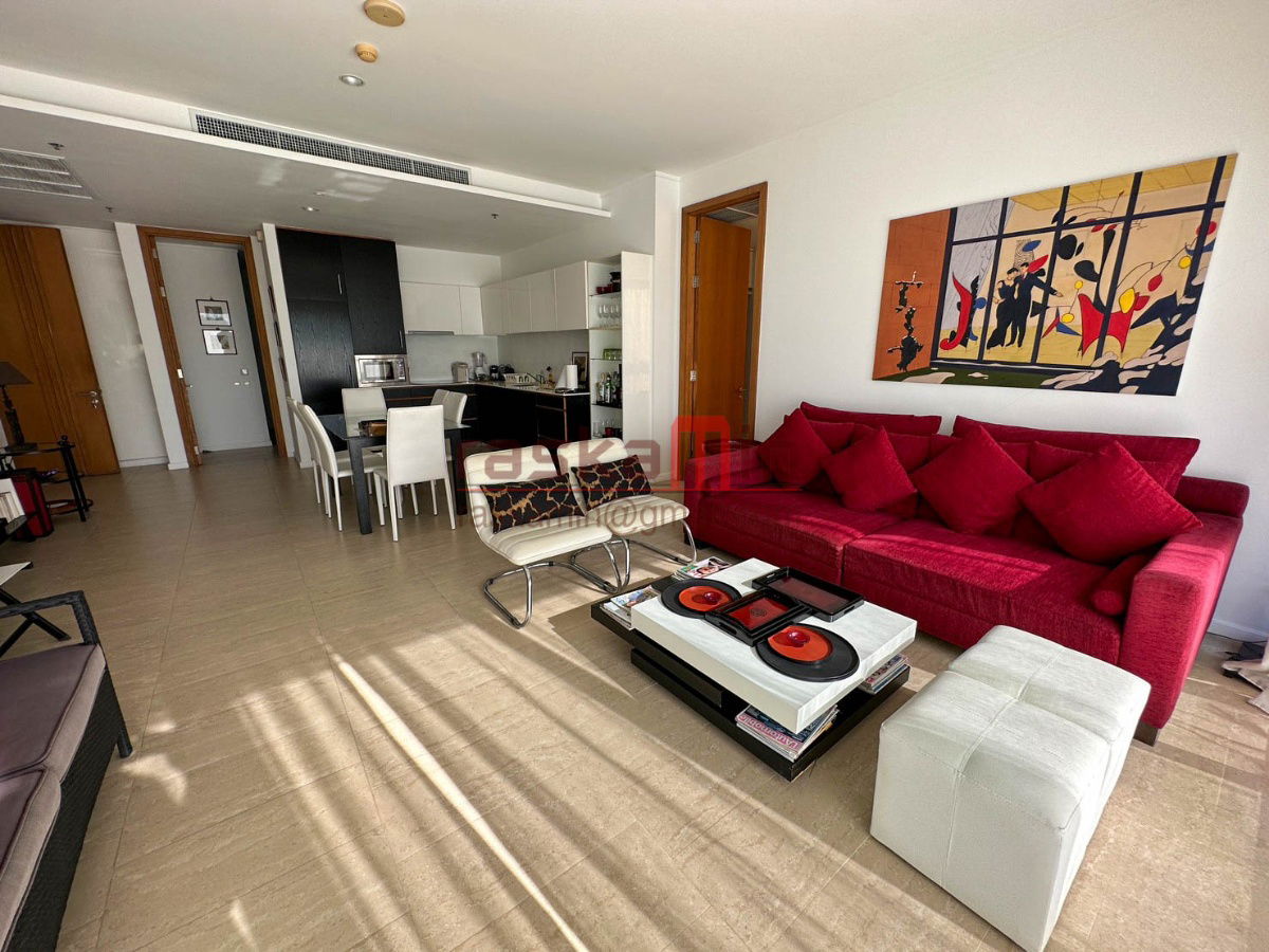 picture Northpoint Wongamat – Spacious 3-Bedroom Condo for Sale | Foreign Quota - 2/34