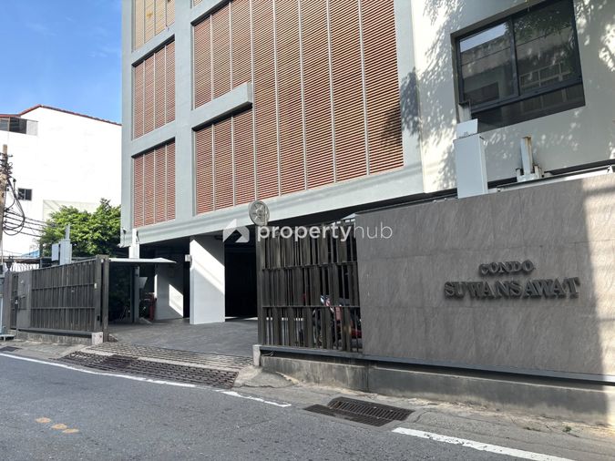 Suwansawat Condo
