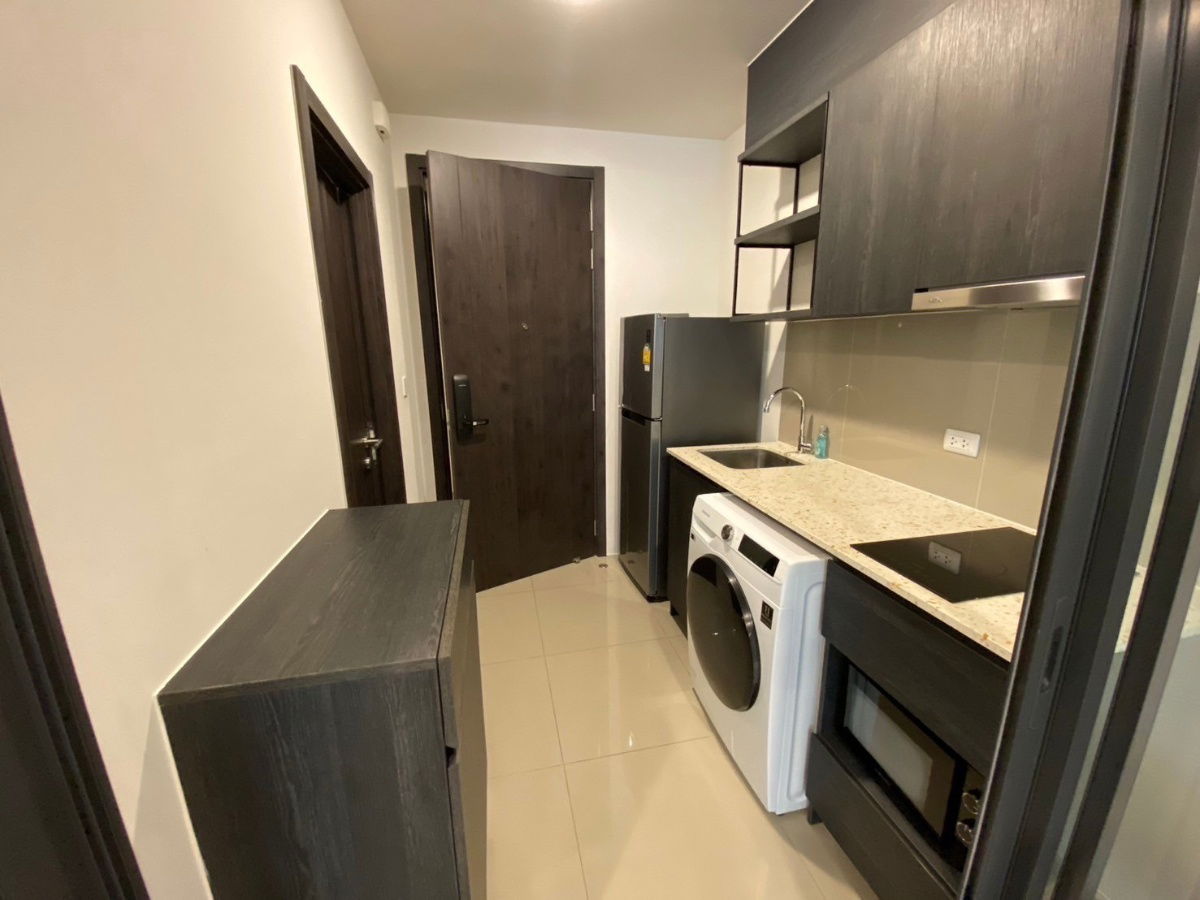 picture Condo for Rent : XT Huaikhwang  Schedule a viewing 👉 Line: @propertybkk1 - 9/11