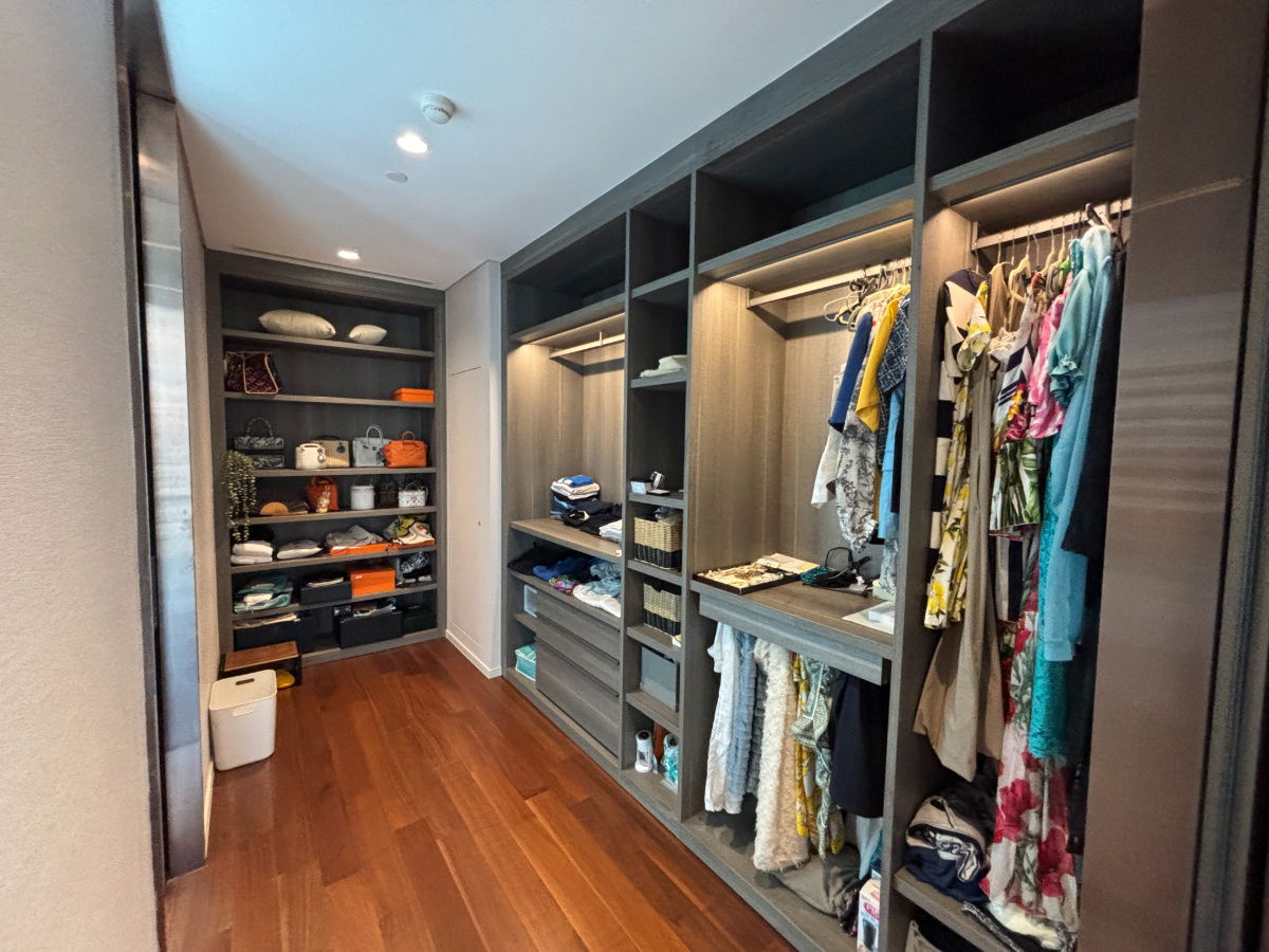 รูป Foreginer Quota ขายคอนโด The Residences at Sindhorn Kempinski ราคา 69,000,000 บาท [KMs250601] - รูปที่ 28/31