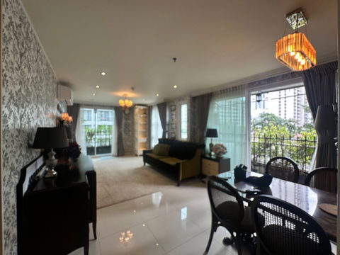  Serene Place Sukhumvit         24