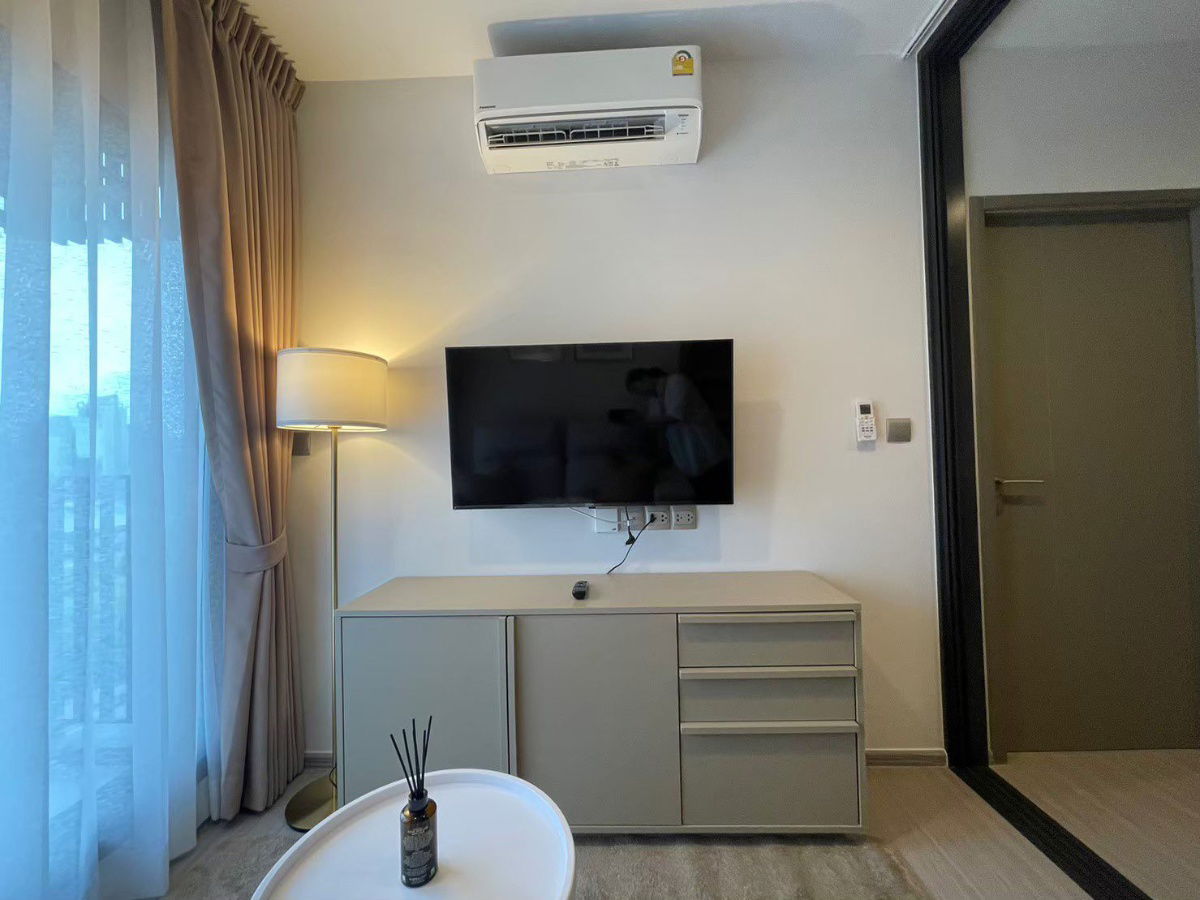 picture Condo for rent Life Asoke Hype - 10/14