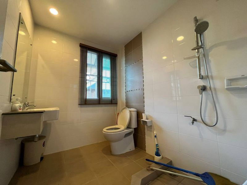 picture Two-storey detached house for sale, Casa Legend Village project, Sriracha, Chonburi - 13/17