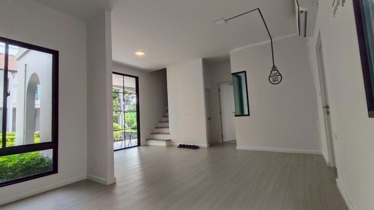 รูป ขายบ้านทาวน์โฮมแฝด โครงการพร้อมอยู่จากแสนสิริ - รูปที่ 4/13