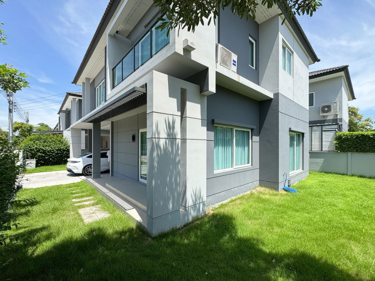 รูป สภาพใหม่เอี่ยม! Dream Home หลังมุม!! ขายบ้านเดี่ยว เซนโทร บางนา–ศรีนครินทร์ (Centro Bangna-Srinakarin) 67.3 ตร.วา 4 ห้องนอน 4 ห้องน้ำ ใกล้เมกาบางนา - รูปที่ 31/39