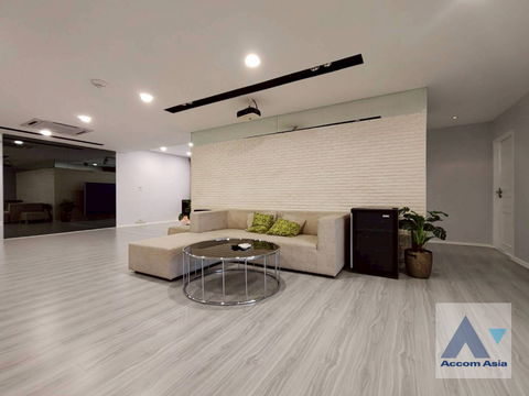🔼🔽 AccomA 📩  3 BR Condominium @President Park Sukhumvit 24   (AA44389)