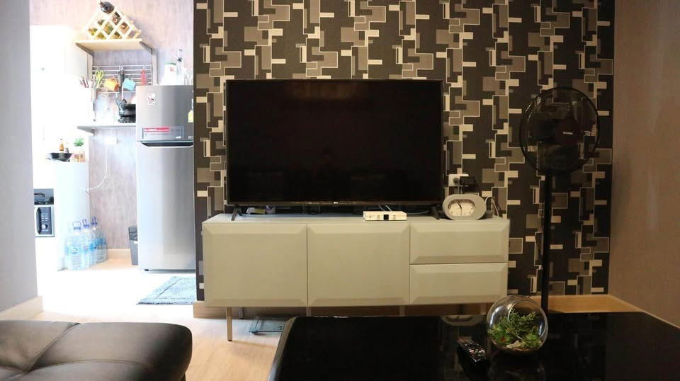 picture Ploen Ploen Condominium Rangsit - Workpoint  Condo For Rent / Line : @mintocondo - 7/11