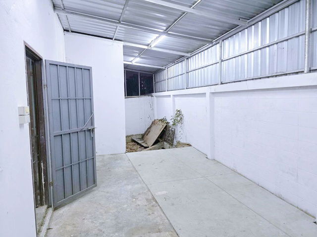 picture Ekkachai Market BangBon 800m. MRT BangKhae 4.4km 2-story commercial building warehouse for rent corn - 14/27
