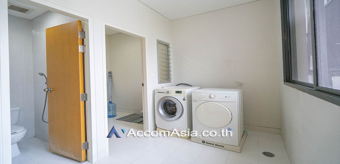 รูป 🔼🔽 AccomA 📩  3 BR Condominium @Domus 16 (210137) - รูปที่ 10/14