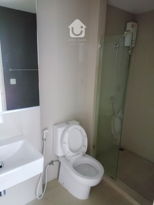 picture 📣 Urgent! 2BR Condo for sale at Chambers Chaan Ladprao-Wang Hin, 4th flr. corner unit near BTS Sena Nikhom Station - 22/38