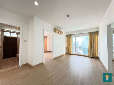 ให้เช่า Grand Park View อโศก 3 ห้องนอน 2จอดรถ ห้องเปล่า 30,000 บาทต่อเดือน