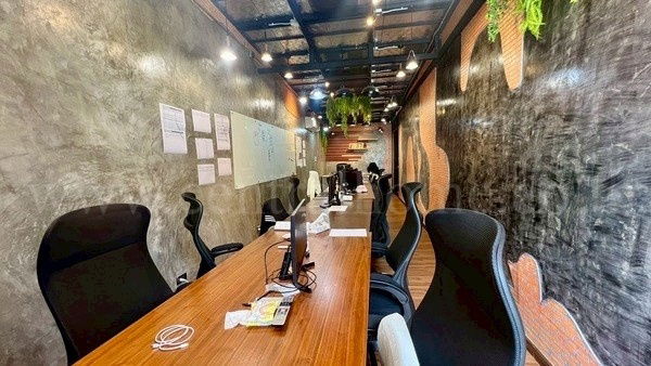 รูป ทาวน์โฮม 3 ชั้น บ้านกลางเมือง รัตนาธิเบศร์ หลังมุม ราคาถูก - รูปที่ 8/23