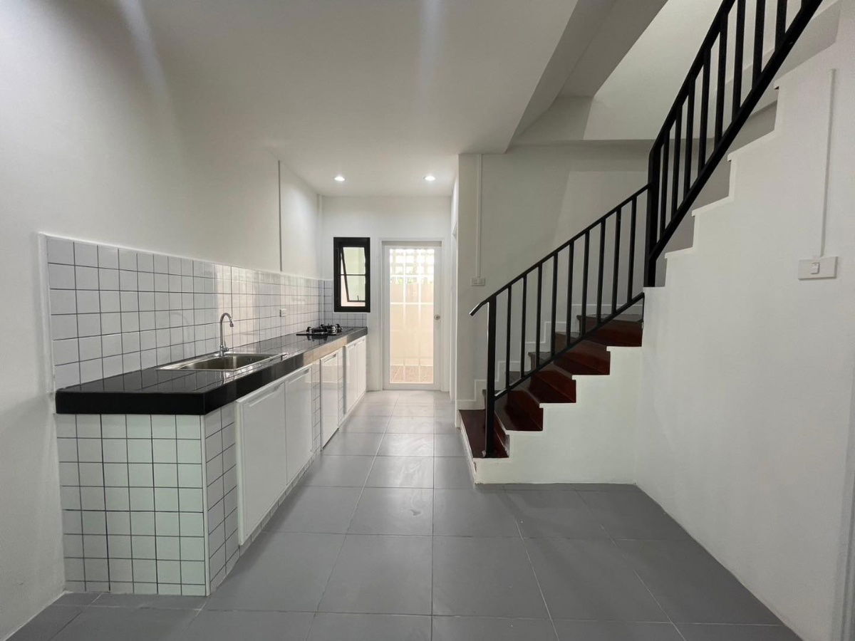 picture For sale: 16 square wah townhouse at K.C. Ramintra 2. - 6/36