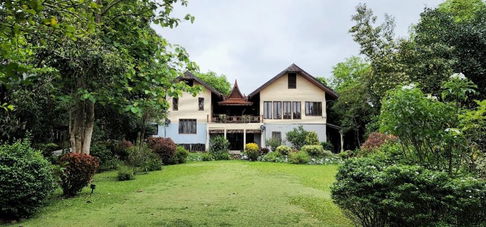 ขายบ้านพักตากอากาศเขาใหญ่ 3 ไร่ อยู่เส้นธนะรัชต์ ท่าช้างบ้านไร่ หมูสี บ้านสวยพร้อมสวนขนาดใหญ่ ใกล้อุทยาน  ขายถูกมาก ใกล้มอเตอร์เวย์  087-9074045