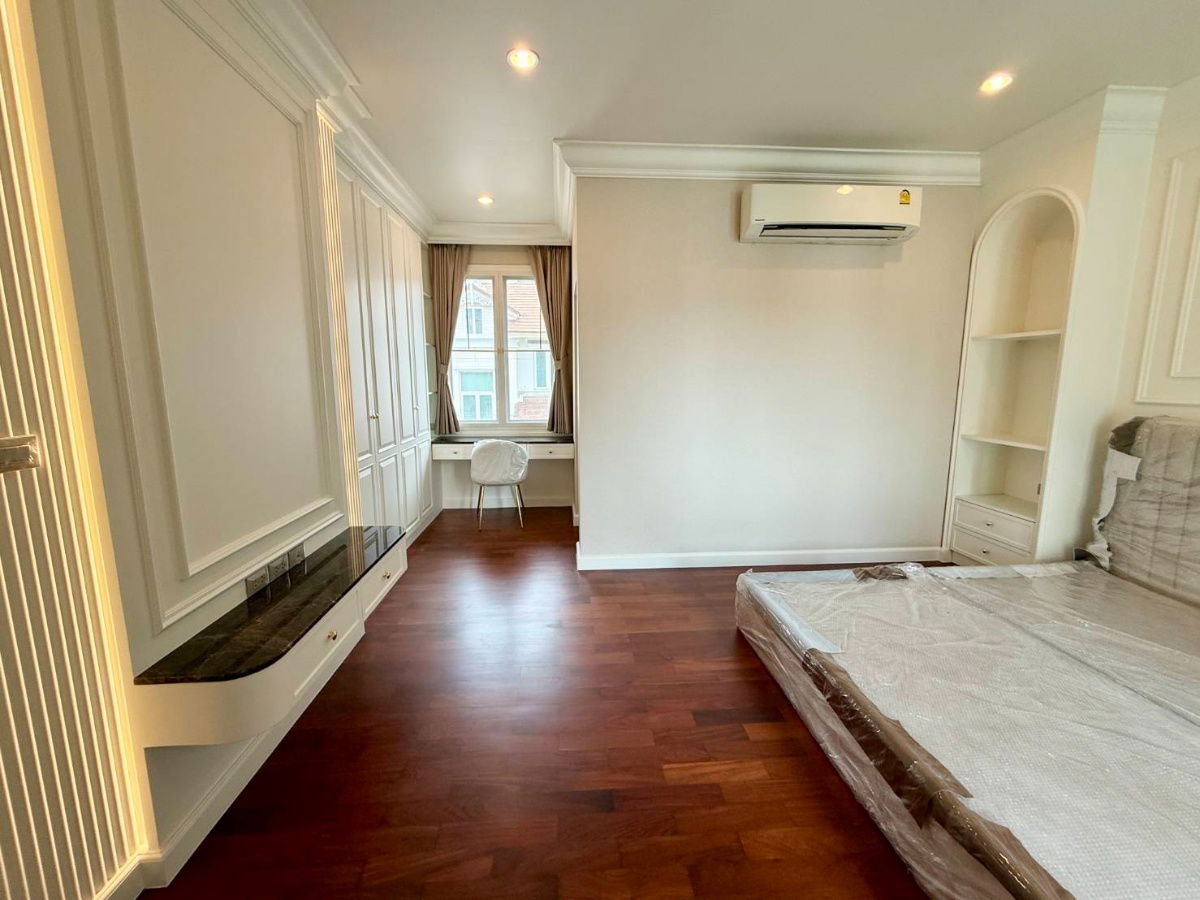 รูป ให้เช่า ลดาวัลย์ ณ เจ้าพระยา |  บ้านหรู สไตล์ Luxury English 3.5 ชั้น รีโนเวทใหม่ทั้งหลัง บรรยากาศเงียบสงบ ติดริมเจ้าพระยา ใจกลางเมือง - รูปที่ 26/36