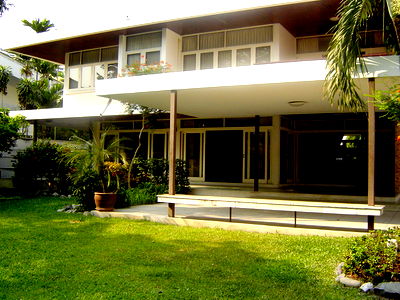 เช่าบ้านเดี่ยว สุขุมวิท 24 : 🔼🔽 AccomA 📩  4 BR House in Khlong Ton Nuea (9019501)