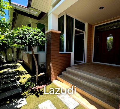Houses for rent Chonburi : 4 Beds 3 Baths 350 SQ.M. Central Park Hillside