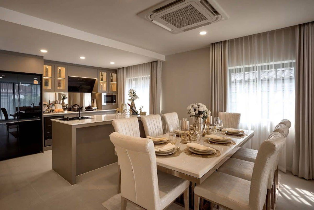 รูป ขาย Luxury Pool Villa สุดหรู ใจกลางเมืองเชียงใหม่ (แม่เหียะ) บ้านเดี่ยวพร้อมสระว่ายน้ำ แต่งครบ พร้อมเข้าอยู่! T.094-6511456 - รูปที่ 23/48