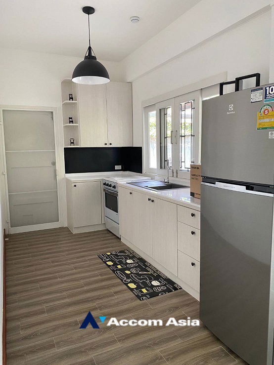 picture 🔼🔽 AccomA 📩  3 BR House in Khlong Ton Nuea (9015701) - 3/7