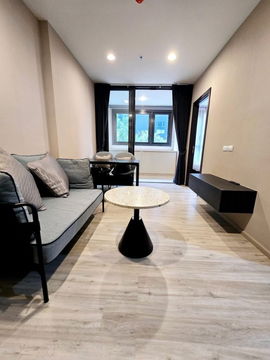 XT Huaikwang | MRT Huai Khwang (Vacant room, ready to move in)