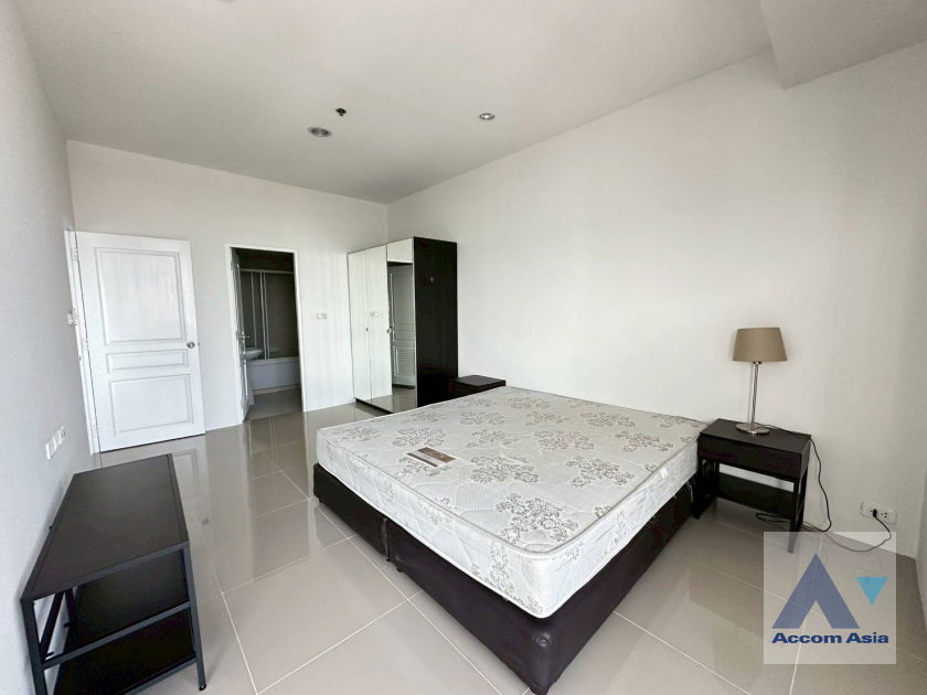 picture 🔼🔽 AccomA 📩 Pet friendly 4 BR Condominium @The Waterford Diamond (AA30346) - 5/7