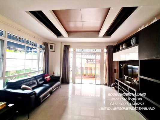 picture FOR RENT BAAN NARAWAN PHATTANAKARN 44 / 3 bedrooms 3 bathrooms / 53 Sqw. 200 Sqm. **60,000** JUST 20 MIN FROM THONGLOR - 2/15