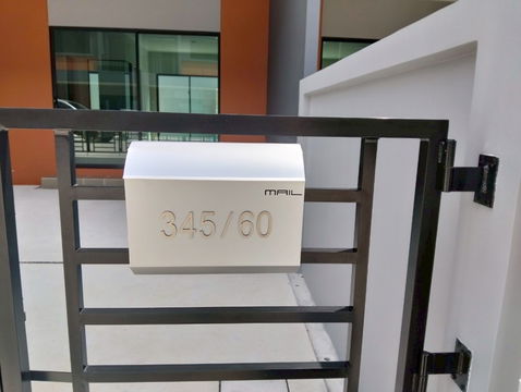 ทาวน์โฮม หน้าสวน สิริเพลสราชพฤกษ์345