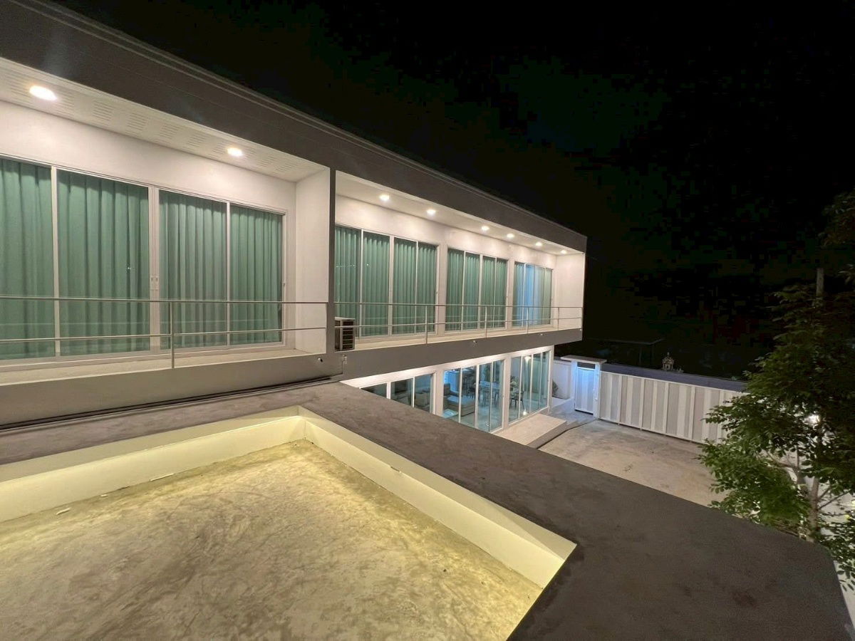 รูป 🏡 บ้านสวยสไตล์ Modern Minimal ให้เช่า | เงียบสงบ ร่มรื่น ใกล้สุวรรณภูมิ สามารถทำAIRBNBได้ - รูปที่ 16/20
