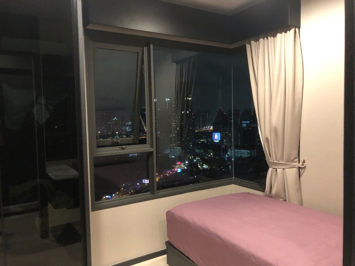 picture Life One Wireless | BTS Ploenchit (Vacant room, high floor, corner room, expressway view) - 3/11