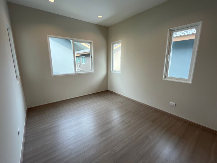 รูป ขายบ้านเดี่ยวสุดคุ้มฟังก์ชั่นใช้งานครบห้องน้ำในตัวทุกห้องนอน เพียง 5.99 ลบ. เลขที่สวยๆ 59/51 - รูปที่ 28/29
