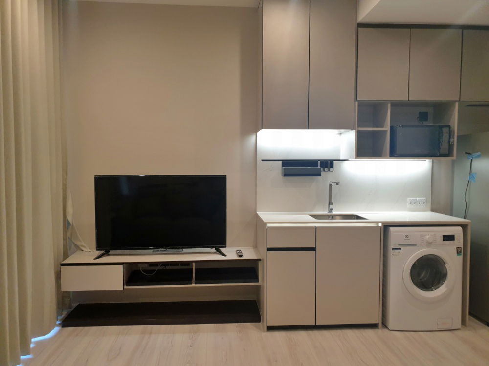 picture TA7547📲Line ID @556ryccg 🚄Studio 29 sqm Floor9 The Room Phayathai Fully furnished near skytrain BTS Phayathai & Airport Link Phayathai - 9/14