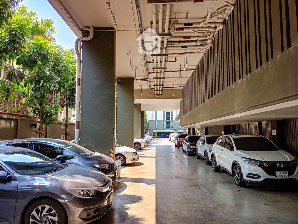 picture 📣 Urgent! 2BR Condo for sale at Chambers Chaan Ladprao-Wang Hin, 4th flr. corner unit near BTS Sena Nikhom Station - 34/38