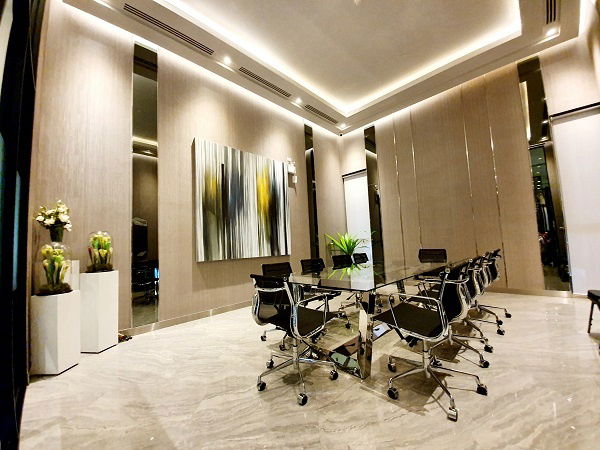picture 🔥For rent🔥 Newly unit on 25th floor with king size bed at Ideo Mobi Sukhumvit 66 - 12/18