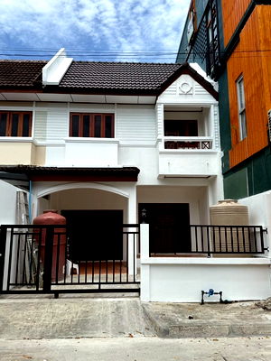 Townhouses for sale Phuket : Srisuchart Grandview 3 WR-03592