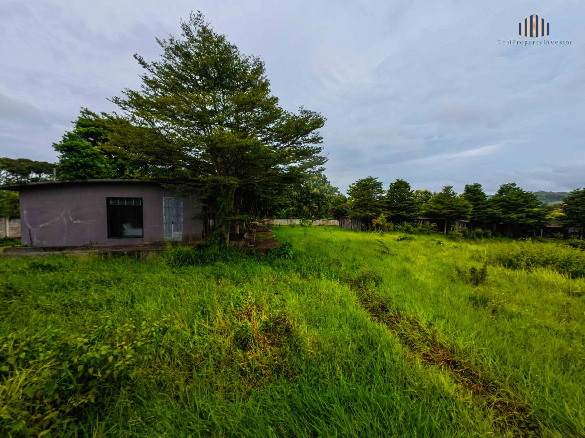 picture Resort for Sale in Khao Kho, Phetchabun On over 12 rai of titled land with panoramic windmill views, - 14/24