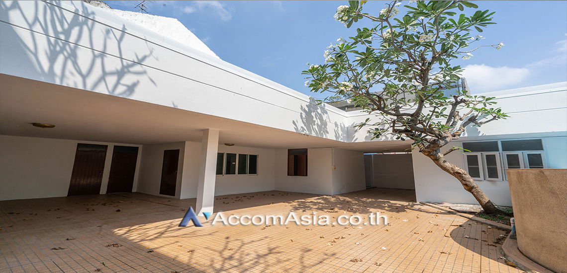 picture 🔼🔽 AccomA 📩 Pet friendly,Home Office,Private Swimming Pool 5 BR House in  (90257) - 6/20